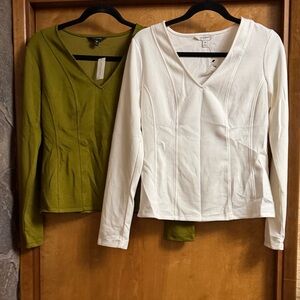 Banana Republic Olive and white V-Neck Tops new with tags